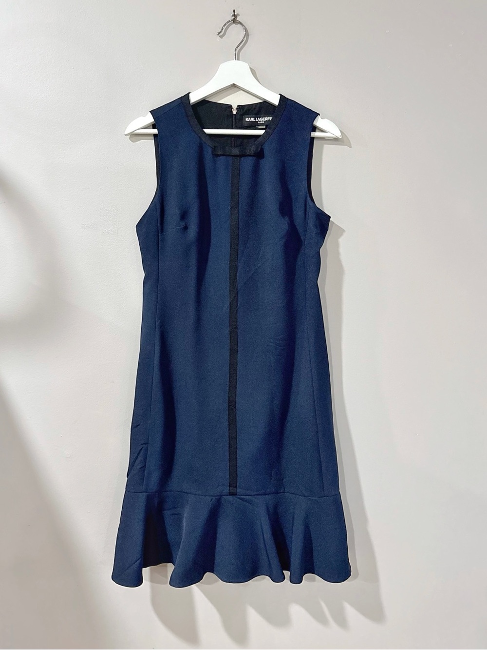 Karl Lagerfeld Paris Women Dress Sz 4 Navy Sheath Bow Office Quiet Luxury
